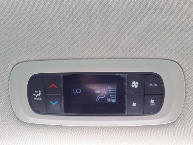 used 2024 Chrysler Pacifica car, priced at $30,000