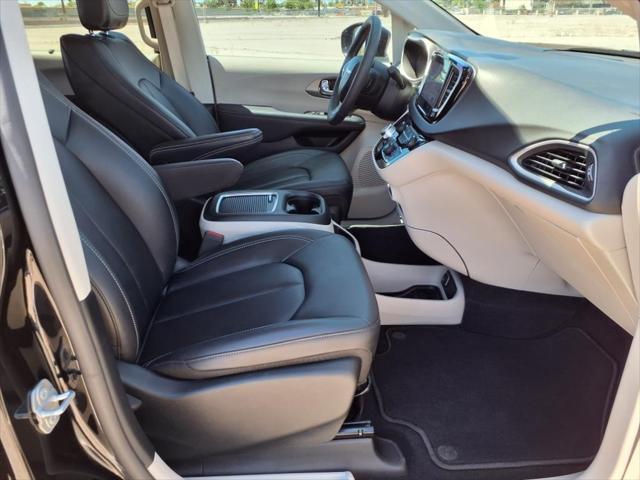used 2024 Chrysler Pacifica car, priced at $30,000