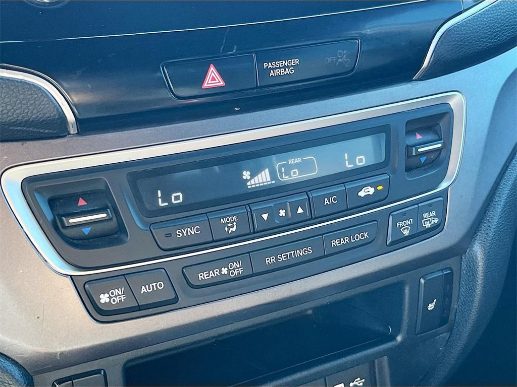 used 2022 Honda Pilot car, priced at $26,000