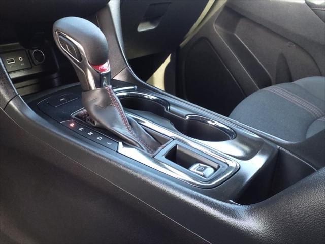 used 2024 Chevrolet Equinox car, priced at $27,500