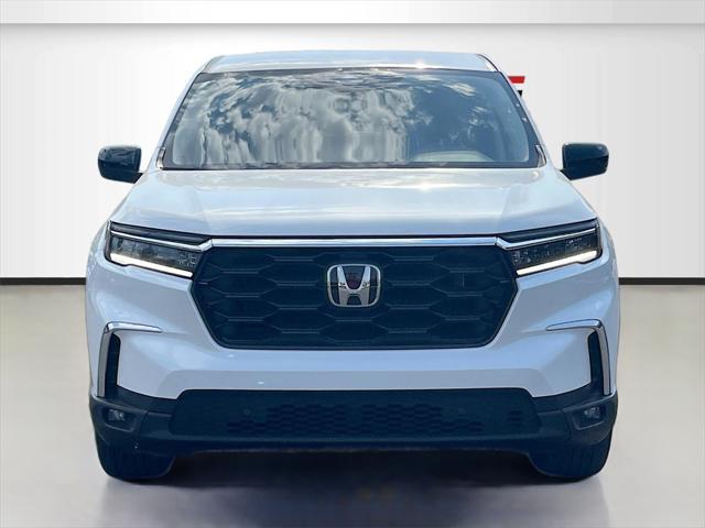 used 2024 Honda Pilot car, priced at $32,500