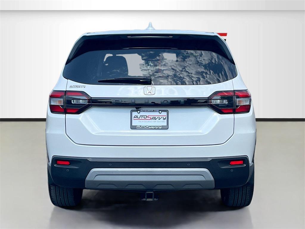 used 2024 Honda Pilot car, priced at $30,000