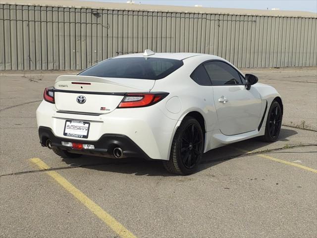used 2024 Toyota GR86 car, priced at $29,300