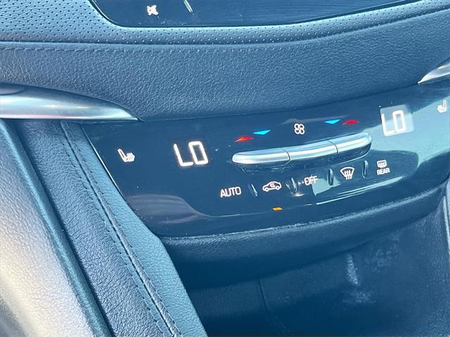 used 2024 Cadillac XT5 car, priced at $32,000