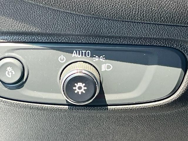 used 2023 Chevrolet Equinox car