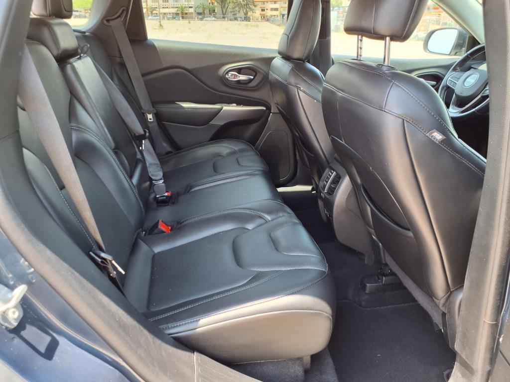 used 2021 Jeep Cherokee car, priced at $17,800