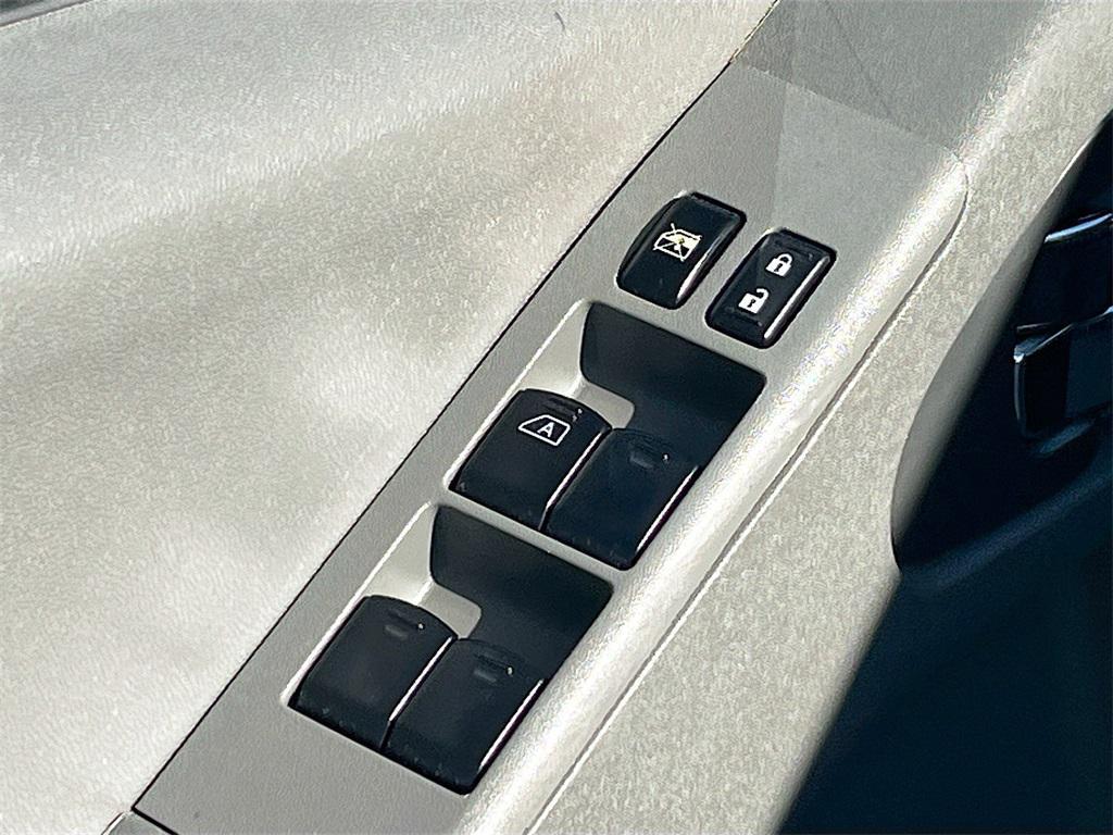 used 2021 Nissan Frontier car, priced at $19,800