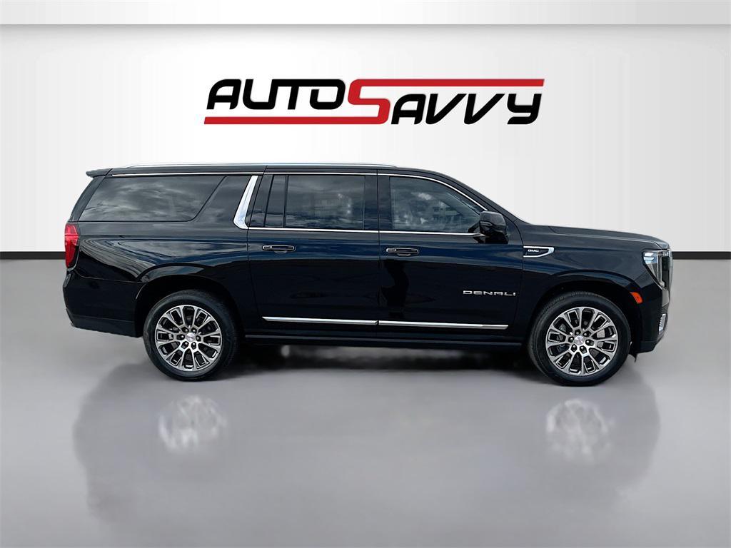 used 2022 GMC Yukon XL car, priced at $52,200