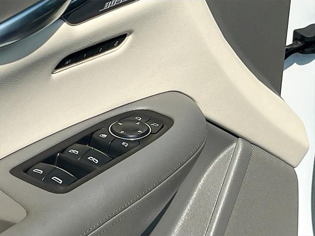 used 2020 Cadillac XT5 car, priced at $24,100