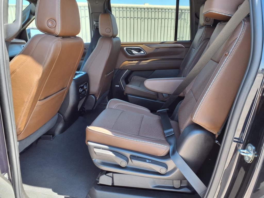 used 2024 Chevrolet Suburban car, priced at $61,000