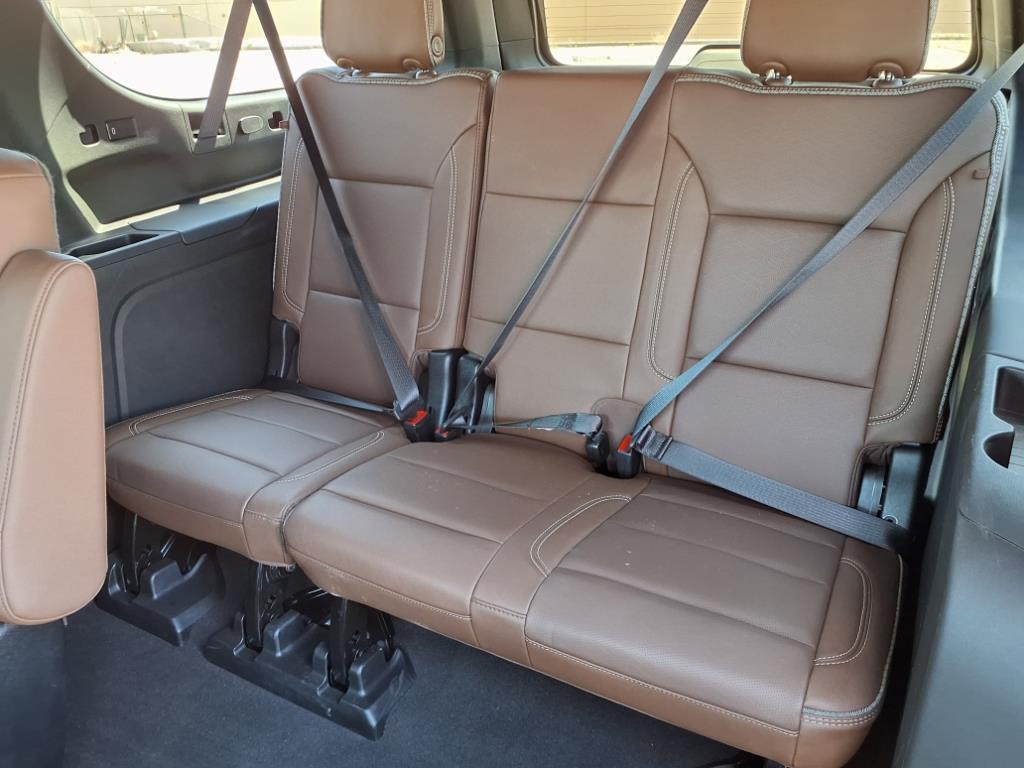 used 2024 Chevrolet Suburban car, priced at $61,000
