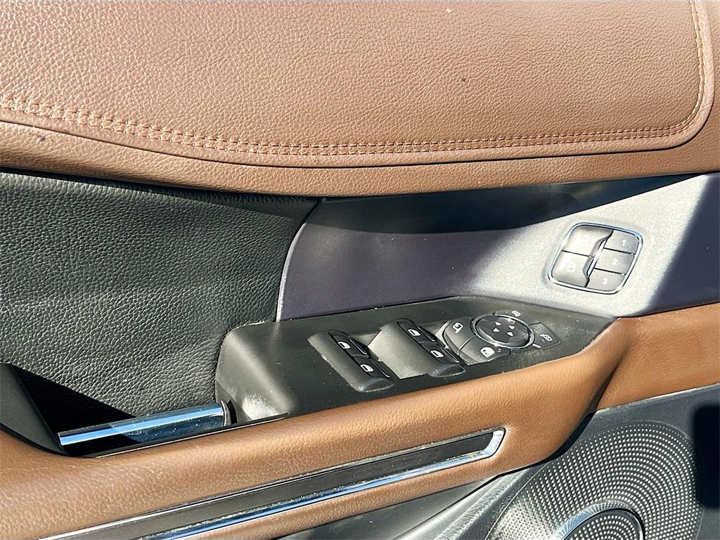 used 2021 Ford Expedition car, priced at $40,400