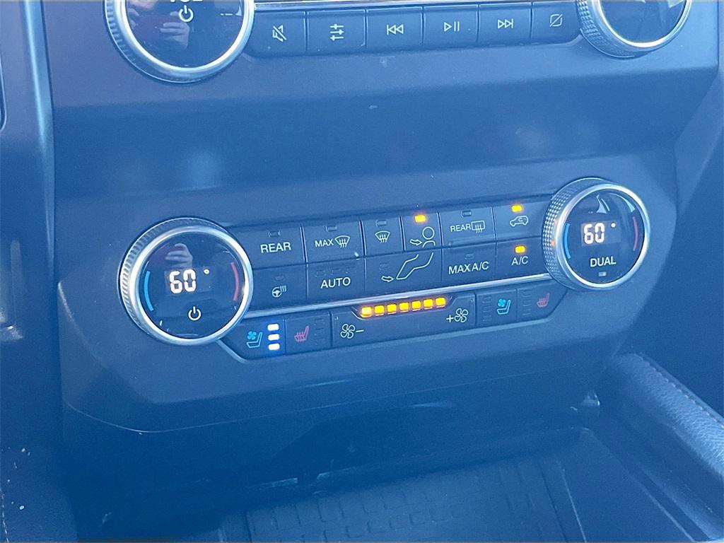 used 2021 Ford Expedition car, priced at $40,400