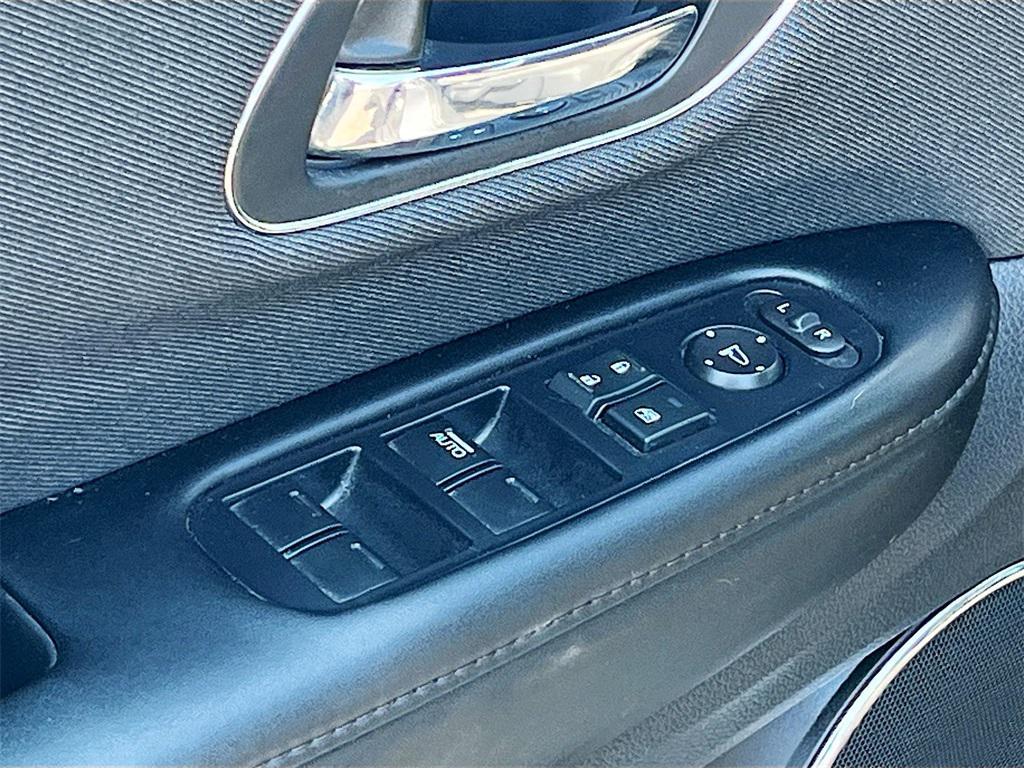 used 2022 Honda HR-V car, priced at $18,300