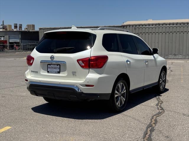 used 2020 Nissan Pathfinder car, priced at $19,000