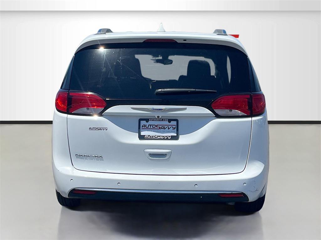 used 2018 Chrysler Pacifica car, priced at $15,000