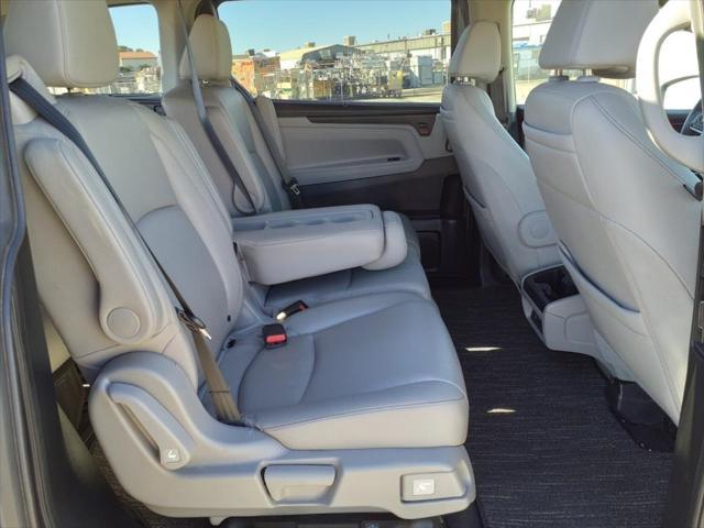 used 2023 Honda Odyssey car, priced at $30,400