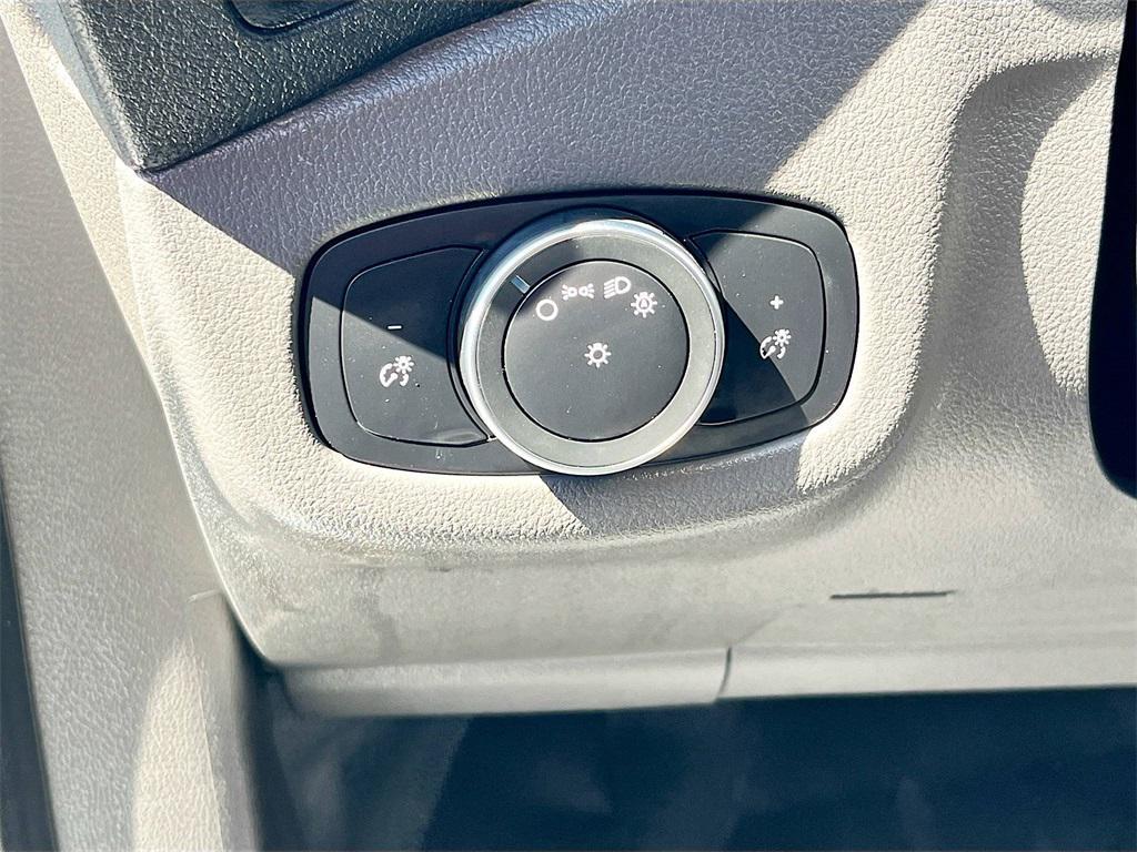 used 2023 Ford Transit Connect car, priced at $27,000