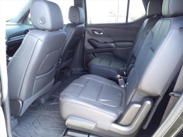 used 2023 Chevrolet Traverse car, priced at $33,200