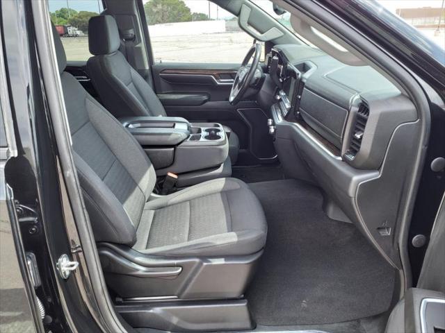 used 2022 GMC Sierra 1500 car, priced at $40,000