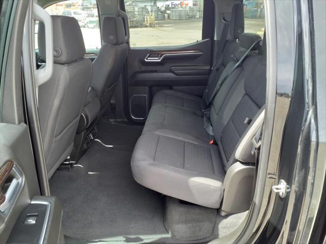 used 2022 GMC Sierra 1500 car, priced at $40,000