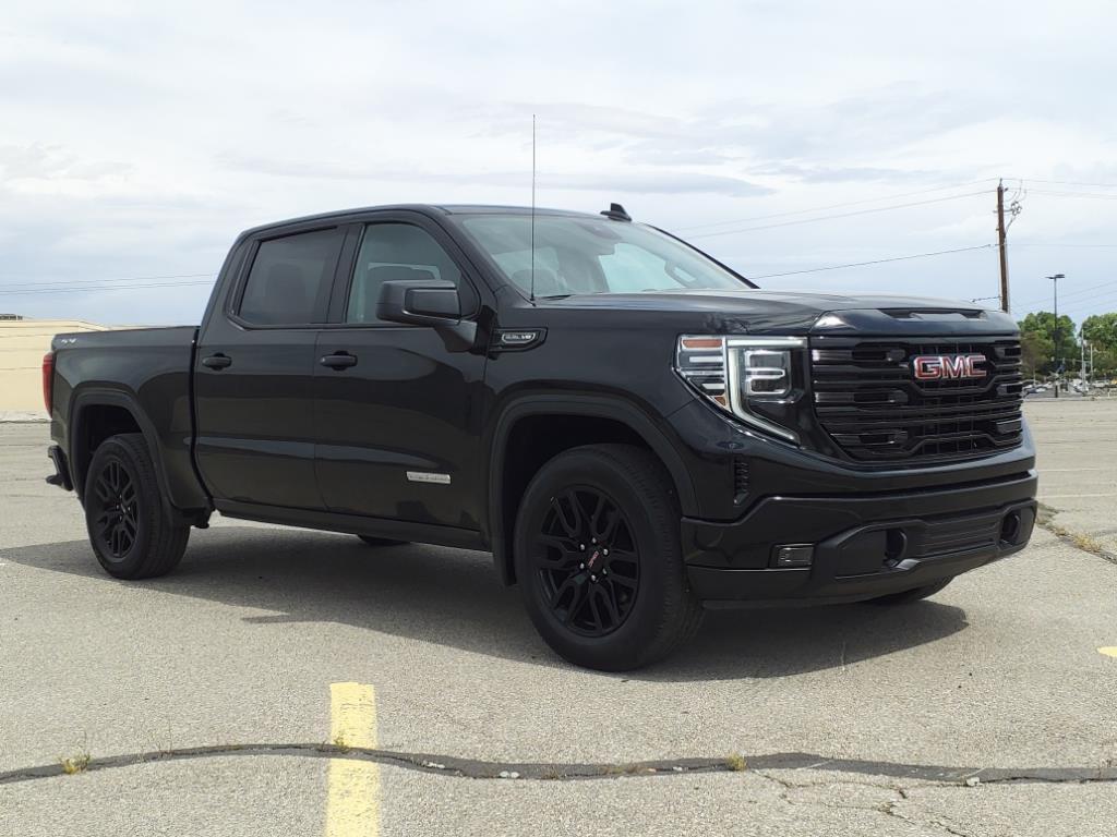 used 2022 GMC Sierra 1500 car, priced at $38,500