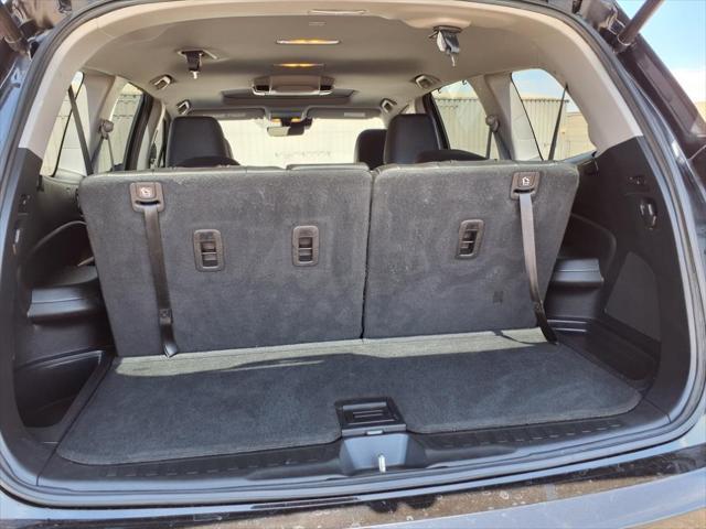 used 2020 Honda Pilot car, priced at $25,000