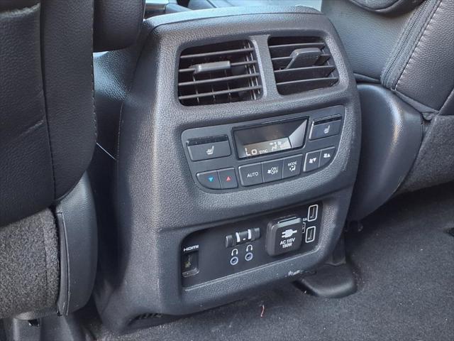 used 2020 Honda Pilot car, priced at $25,000