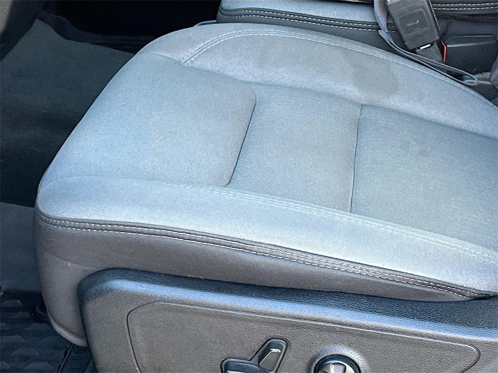 used 2021 Ram 1500 car, priced at $27,700