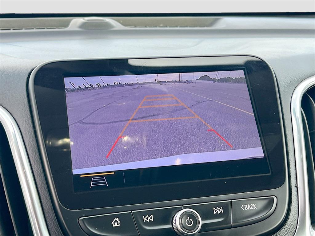 used 2020 Chevrolet Equinox car, priced at $17,000