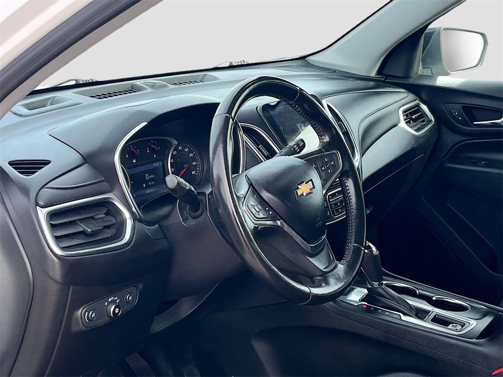 used 2020 Chevrolet Equinox car, priced at $17,000