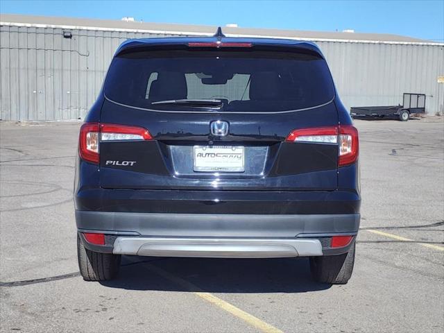 used 2021 Honda Pilot car, priced at $25,000