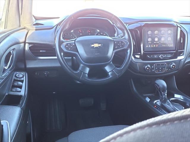 used 2022 Chevrolet Traverse car, priced at $25,900