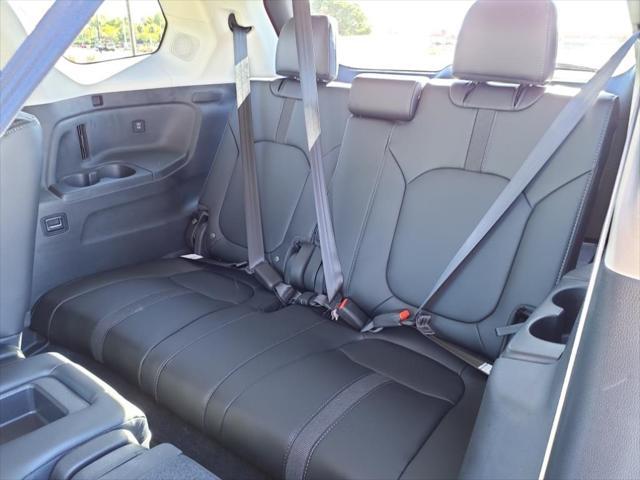 used 2025 Honda Pilot car, priced at $38,500