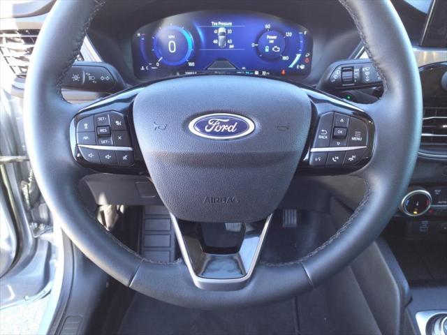 used 2022 Ford Escape car, priced at $22,900