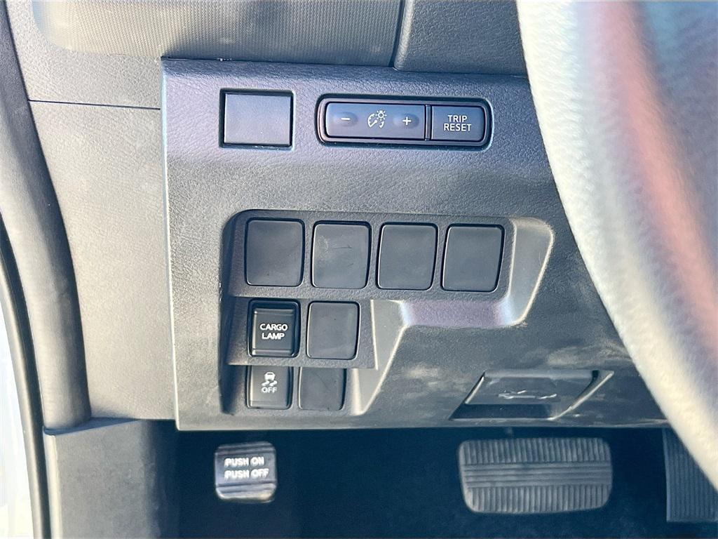 used 2024 Nissan Frontier car, priced at $22,600