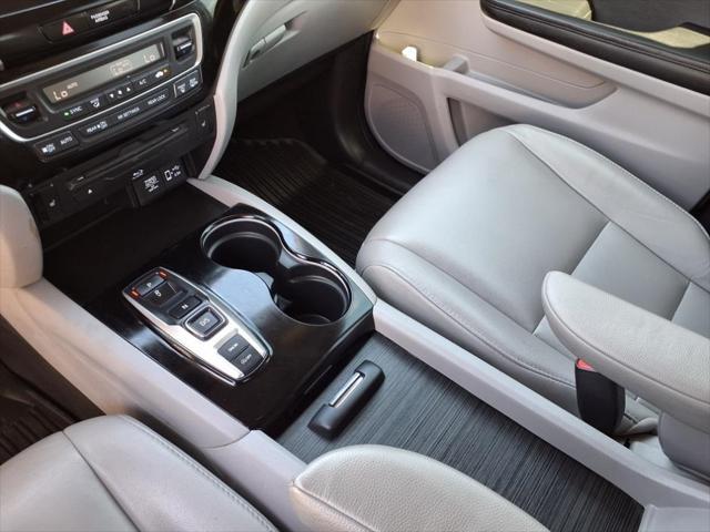used 2021 Honda Pilot car, priced at $23,000