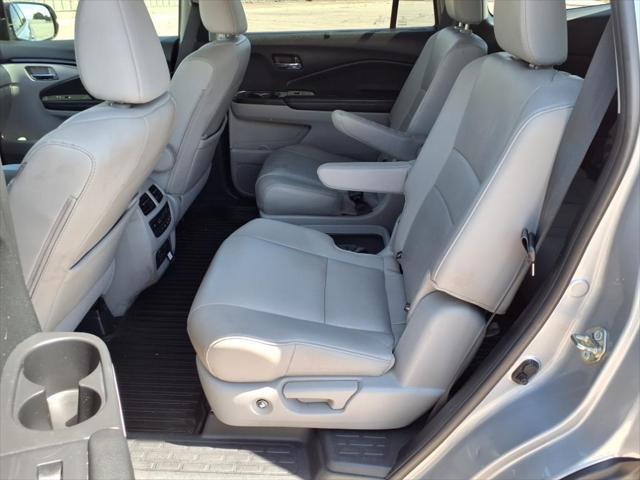 used 2021 Honda Pilot car, priced at $23,000