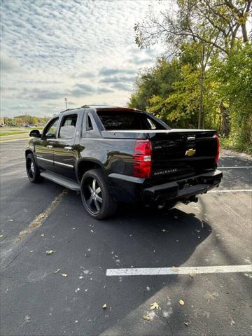 used 2013 Chevrolet Avalanche car, priced at $15,500