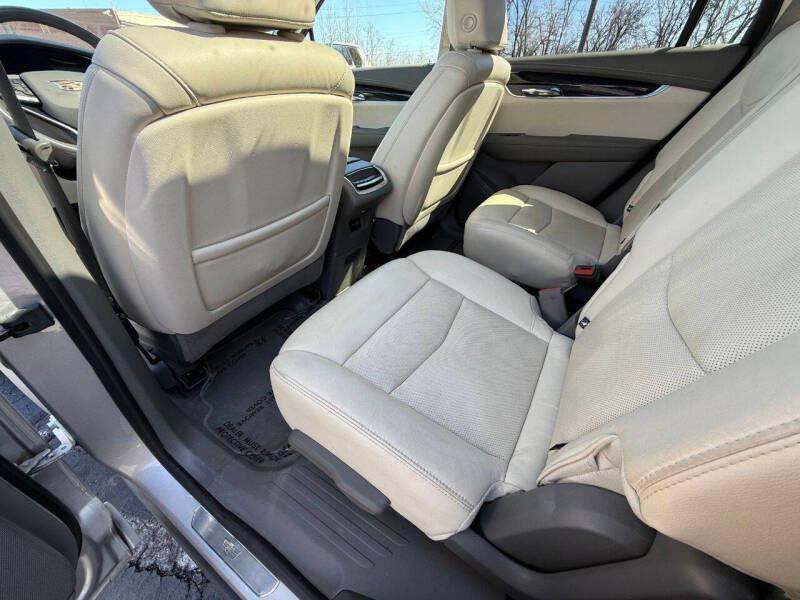 used 2020 Cadillac XT6 car, priced at $39,995