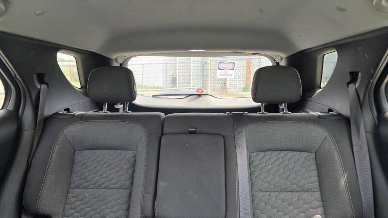 used 2020 Chevrolet Equinox car, priced at $15,900