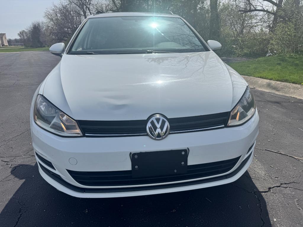 used 2016 Volkswagen Golf SportWagen car, priced at $9,999