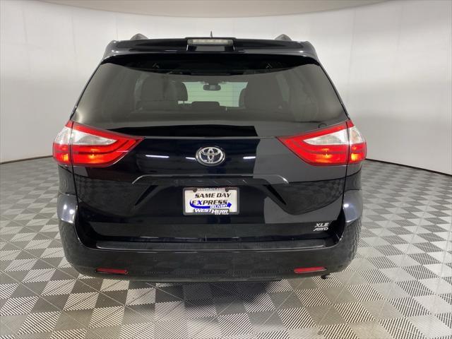 used 2018 Toyota Sienna car, priced at $25,497