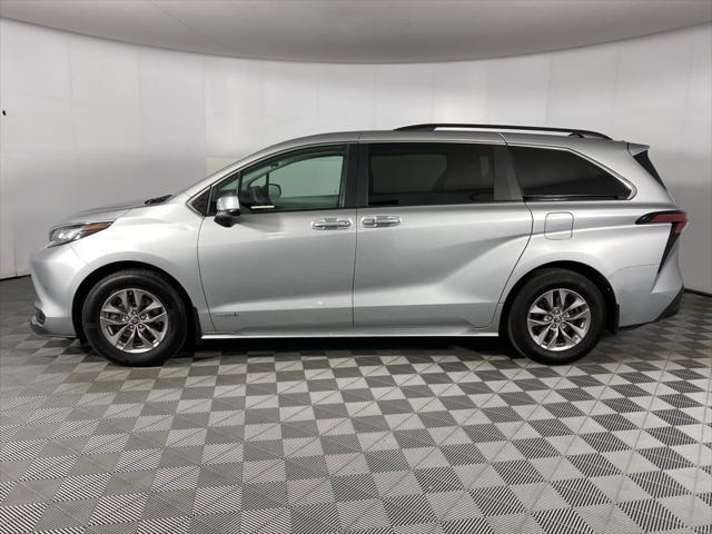 used 2021 Toyota Sienna car, priced at $35,938