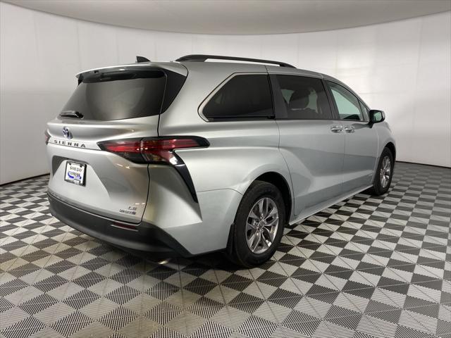 used 2021 Toyota Sienna car, priced at $35,938