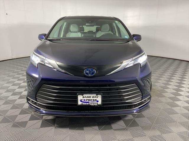 used 2022 Toyota Sienna car, priced at $34,555