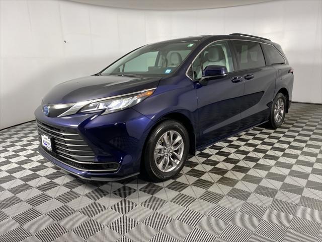 used 2022 Toyota Sienna car, priced at $34,555