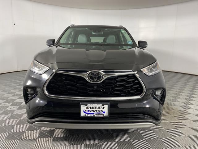 used 2021 Toyota Highlander car, priced at $39,432