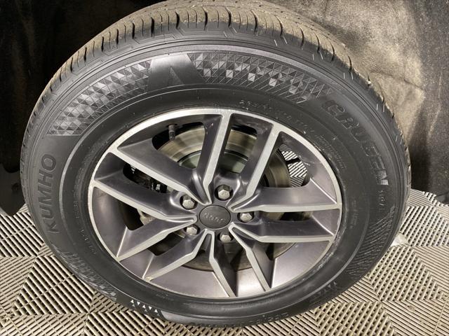 used 2021 Jeep Grand Cherokee car, priced at $26,470