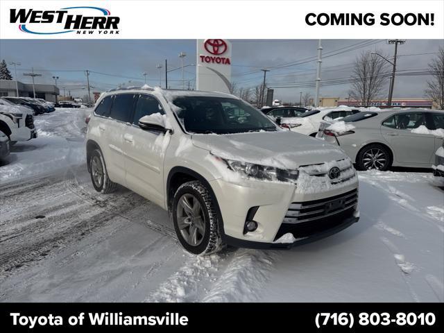 used 2017 Toyota Highlander car, priced at $23,983